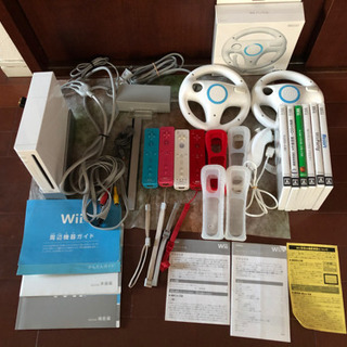<<取引終了>>Wii 本体　リモコン　ハンドル　ソフトなどセット！！