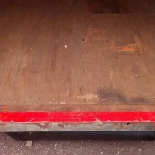 3トン車の箱だけ後ろドア無し箱元パワーゲート車標準幅