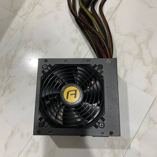 PC電源　650w
