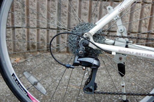 レディース】FUJI クロスバイク Absolute 3.0 適応身長155cm～165cm 