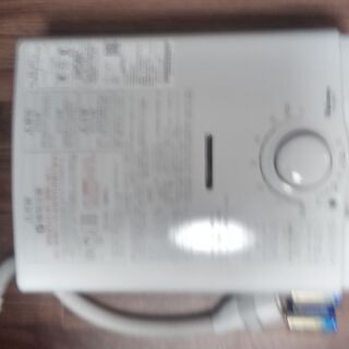【ネット決済・配送可】プロパンガス用小型湯沸かし器
