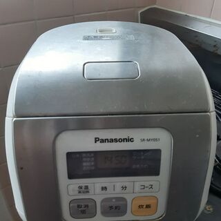 炊飯器〜米びつ付き〜Panasonic