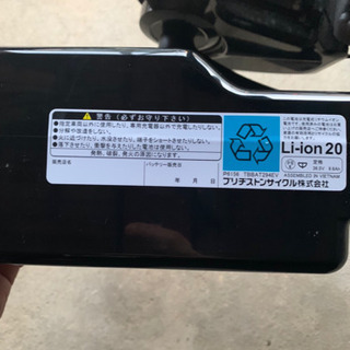 春先から需要増えるから今が買い！電動アシストクロスバイク　ブリヂストンTB1eマッドグレー