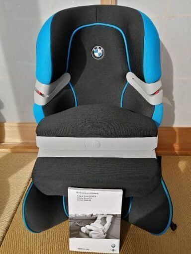 BMW正規品 チャイルドシート ジュニアシート