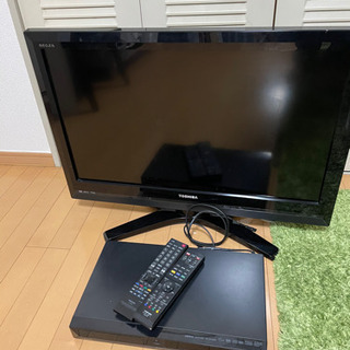 東芝REGZA テレビ32型＋レコーダー　セット