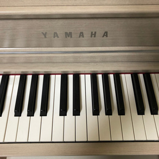 ヤマハ電子ピアノCLP-645WA