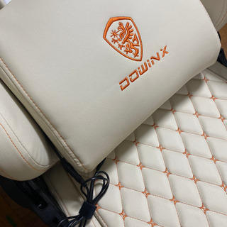 ゲーミングチェア　未使用品　　組み立て済み