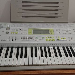 CASIO LK202TV電子ピアノ