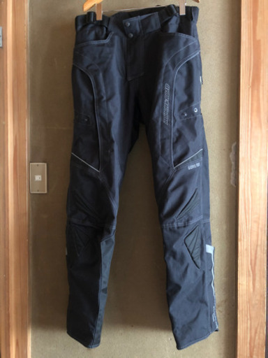 ROUGH&ROAD ゴアテックス SSFライディングジャケットFP・ハードツアラーパンツ ROUGH&ROAD ゴアテックス SSFライディングジャケットFP・ハード