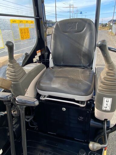 CAT　303SR　ミニ油圧ショベル　ユンボ　バックホー　建設機械