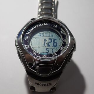 腕時計　カシオ　プロトレック　型式不明　ソーラー　非電波