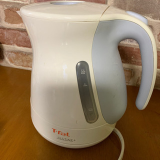 【取引中】T-faL 電気ケトル 1.2L