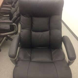 オフィス用　作業用　椅子　大型    残り2点