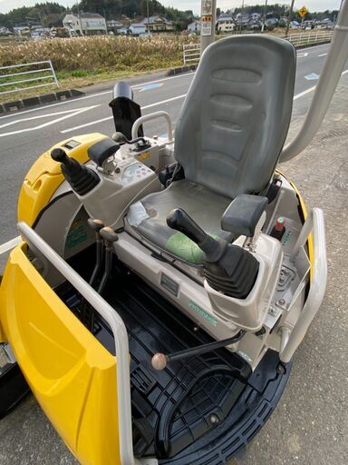 ヤンマー　B3-6A　ミニ油圧ショベル　3tクラス　ユンボ　小旋回　ロングアーム　Σブーム　倍速　建設機械