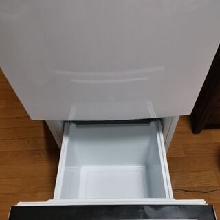 2019年　ハイセンス　冷蔵庫　130L