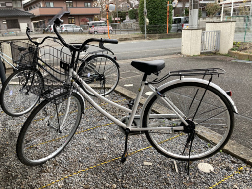 購入後3ヶ月 白い自転車です ひー 清水公園の自転車の中古あげます 譲ります ジモティーで不用品の処分