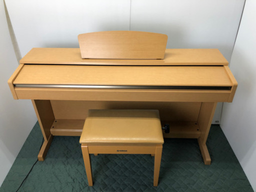 電子ピアノ　ヤマハ　YDPｰ161 2012年製