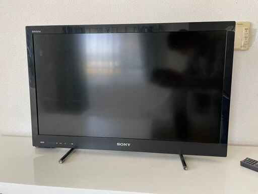 Sony 32V型 液晶テレビ （リモコン付き）