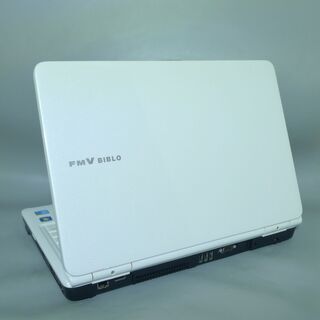 送料無料 新品SSD240GB ノートパソコン 中古動作良品 15.6型 富士通 NF