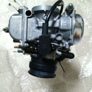 キャブレター　ジャンク　バーチカルツイン　（たぶんW650 カワサキ） キャブレター ジャンク バーチカルツイン （たぶんW650 カワサキ）