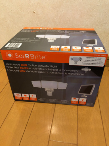 1143 展示品 ソーラー式モーション起動型ライト