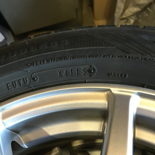 決まりました。スタッドレスタイヤ 17年製 165/70R14 175/65R15互換