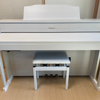 【決まりました】ローランド電子ピアノHP605GP MW 木製鍵盤　椅子付き 