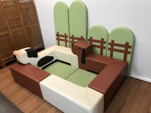 現行品 オリバー キッズコーナー S・OC-300・OF パーティション付き 現行品 オリバー キッズコーナー S・OC-300・OF パーティション付き