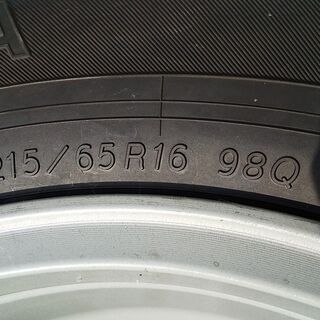 エクストレイル（Ｔ31）で履いていた16ｲﾝﾁスタッドレスタイヤ＆ホイール