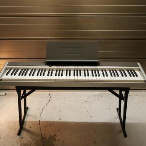 CASIO カシオ Privia 電子ピアノ PX-120 88鍵　鍵盤楽器 台座付