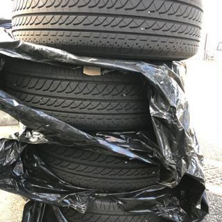 ハイエース200系　乗用タイヤ　レグノ　REGNO