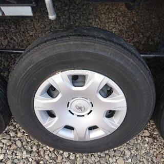 年末年始セール 値下げします！ ハイエース 195/80R15 LT純正ホイール 