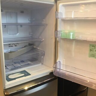 安心6カ月保証付】MITSUBISHI 3ﾄﾞｱ冷蔵庫 MR-C34EW-AS 2012年製 【ﾄﾚﾌｧｸ