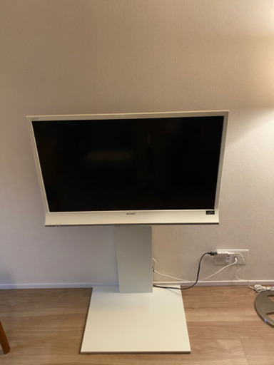 Sharp テレビ + テレビ台　IKEA 無印良品 ニトリ