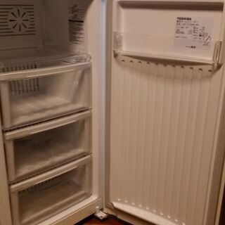 【2003年製】東芝1ドア冷凍庫 95L 引き取り限定無料