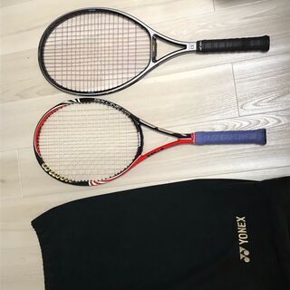 テニスラケット2本とラケットケース