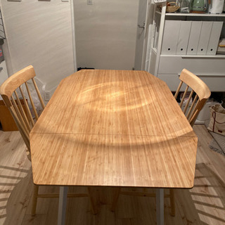 IKEA折りたたみダイニングテーブル(取引き中)