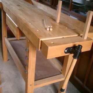 【再！　大幅！値下げしました】木製作業台　　約150×50×85　多機能　ＤＩＹ　木工　作業台　バイス 再！ 大幅！値下げしました】木製作業台 約150×50×85 多機能