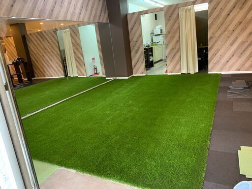 お庭でゴルフ練習しませんか ゴルフ専用人工芝のご紹介です Kgp 神戸の剪定 造園の無料広告 無料掲載の掲示板 ジモティー