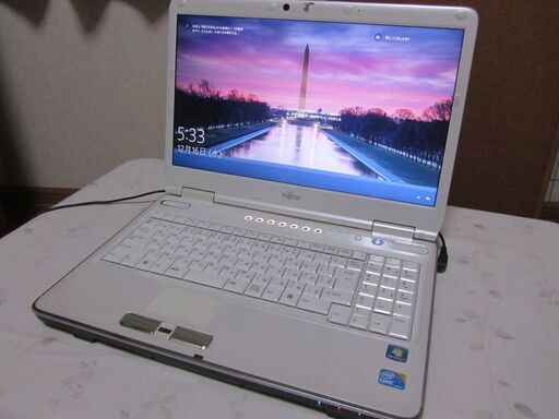 【SSD240GB】富士通 FM-V　AH700/5A  Core i5  M450 ディアルコアCPU、15.6型液晶、Windows10 Home 64bit、SSD 240GB、メモリ4 GB、無線・有線LAN、HDMI、DVD・CD、MS Office365(ver2016)インストール済。カメラ付き。