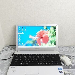 売り切れ続出‼️薄型おしゃれ白✨️VAIOノートパソコン✨️快適SSD事務にカメラ付き 見てほしいお得つき】SONYのVAIO/SSDで爆速/オシャレ/カメラ/オンライン