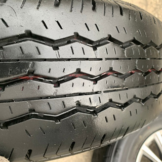 ハイエース　タイヤ　アルミホイール　４本セット　三陽カゼラ　バリ溝　美品です！