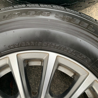 ハイエース　タイヤ　アルミホイール　４本セット　三陽カゼラ　バリ溝　美品です！