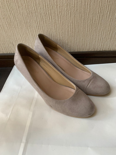冬のコーデに最適 スウェードパンプスグレーベージュ ひぃたん 半田の靴 バッグの中古あげます 譲ります ジモティーで不用品の処分 冬のコーデに最適 スウェードパンプスグレーベージュ ひぃたん 半田の靴 バッグの中古あげます 譲ります ジモティーで不用品の処分