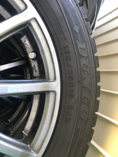 スタッドレスタイヤ175/65R15