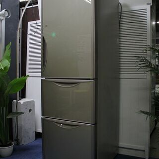 お値下げしました】HITACHI 3ドア冷蔵庫 R-S3200HV 2017年製 315L