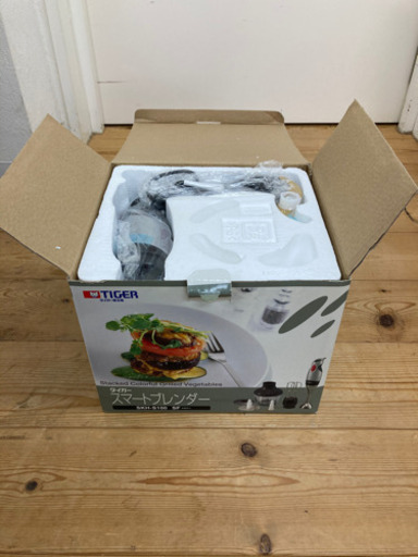 O 12-340 Tiger SKH-S100 スマートブレンダー