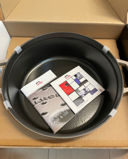 新品】ストウブ26cm 鍋 シャローラウンド 伊勢丹限定カラーリネン - その他 