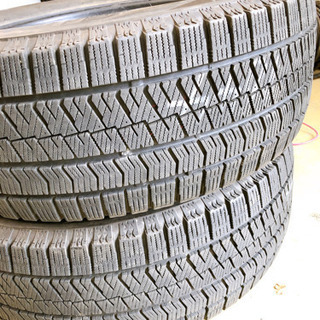 【決まりました！】 215/55R17 ブリジストン VRX2