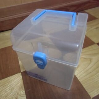 【取引成立】●無料● tough box（プラスチックCDケース...